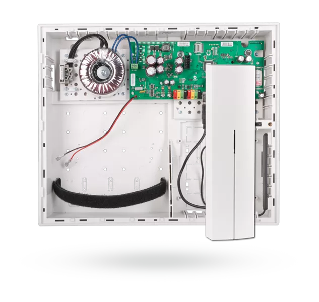 JA-106KR Centrala sterująca z wbudowanym komunikatorem GSM/GPRS oraz LAN i moduł
